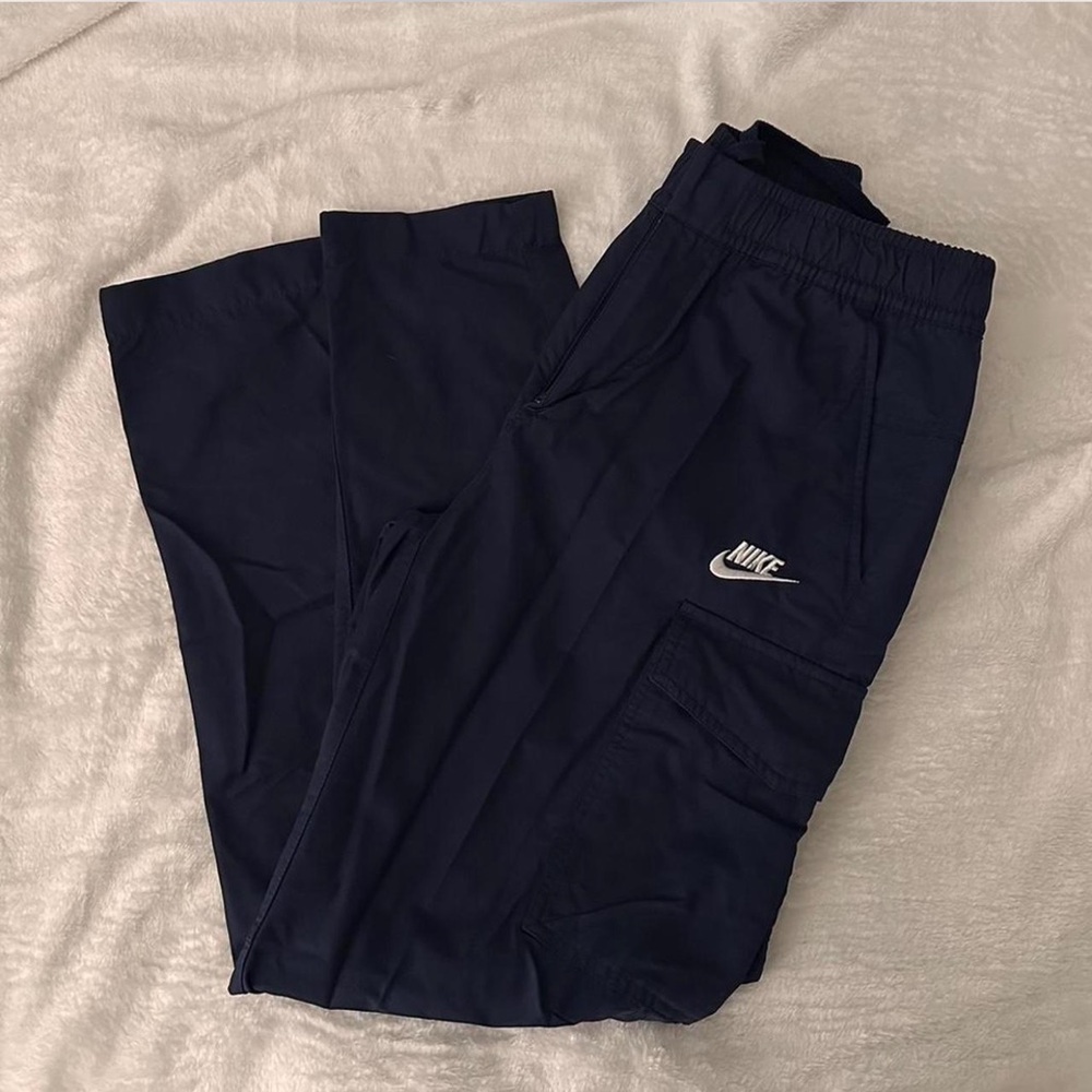 Nike Men's Dark Blue Cargo Pants